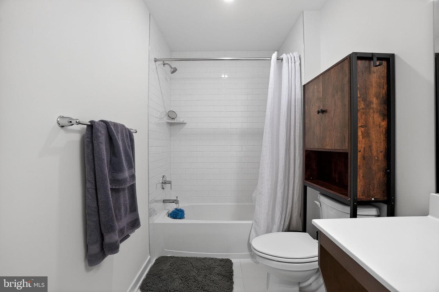 912 Riverplace Drive #m photo 20