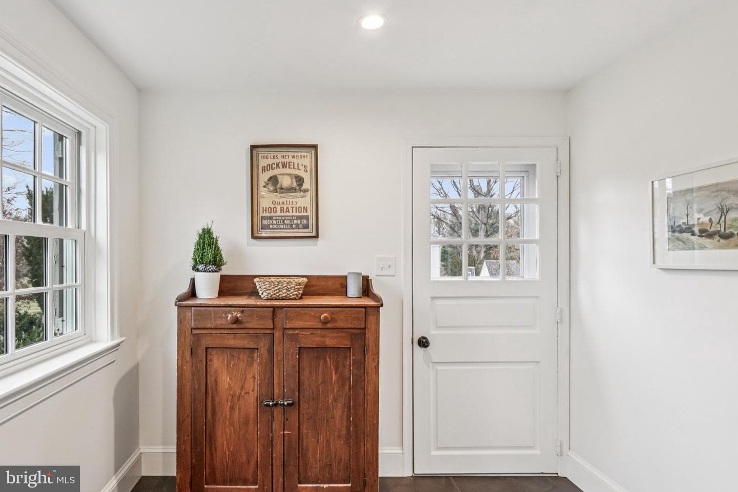913 Field Lane photo 19