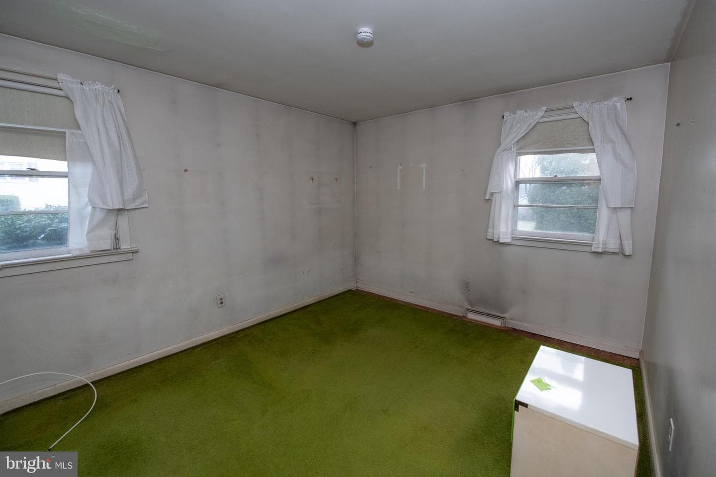 1300 Kirks Lane photo 26