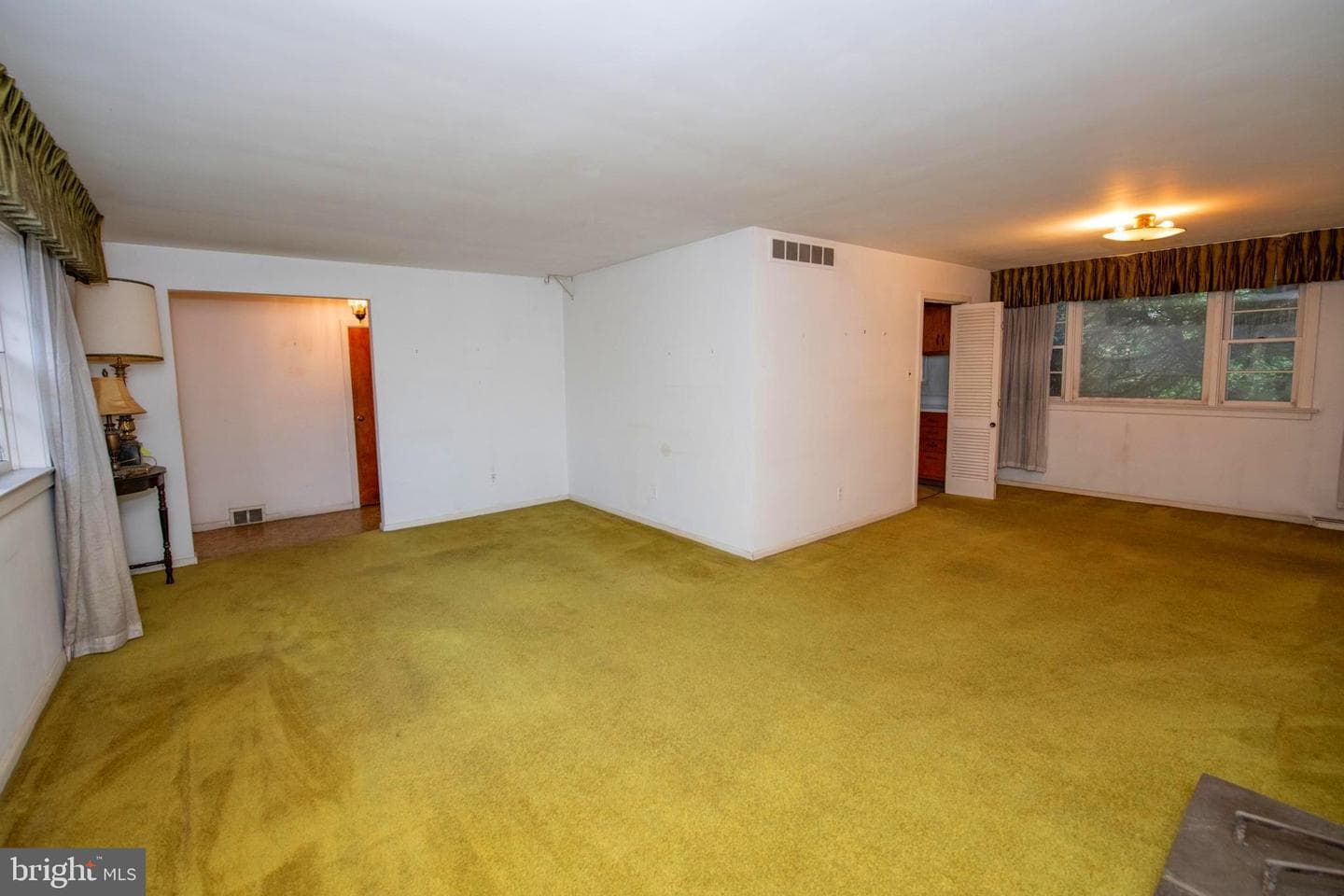 1300 Kirks Lane photo 9