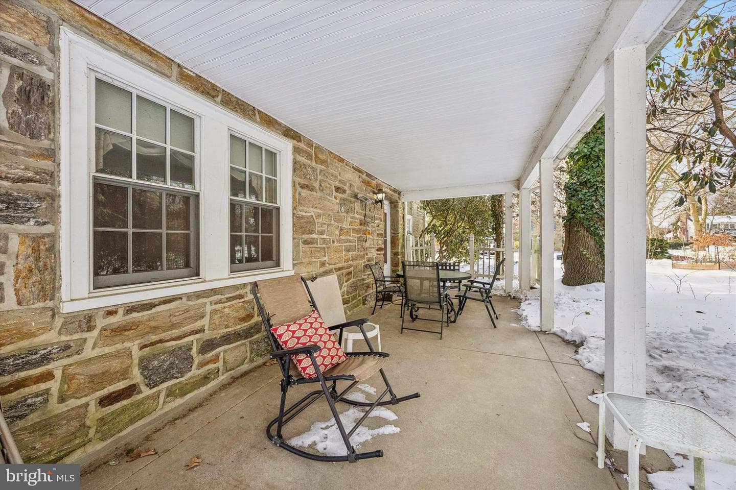 1039 Wellington Road photo 2