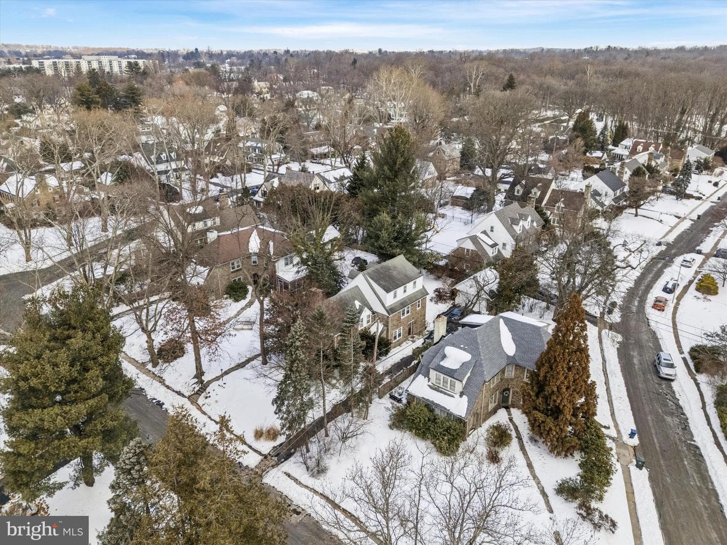 1039 Wellington Road photo 41