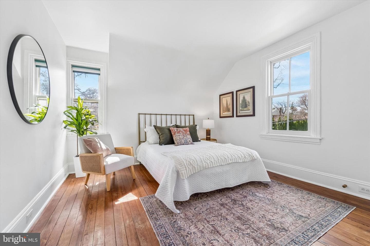 213 Royal Avenue photo 14