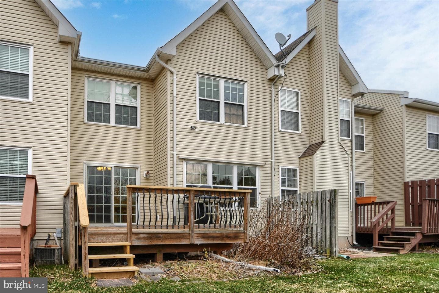 557 Broxton Court photo 29