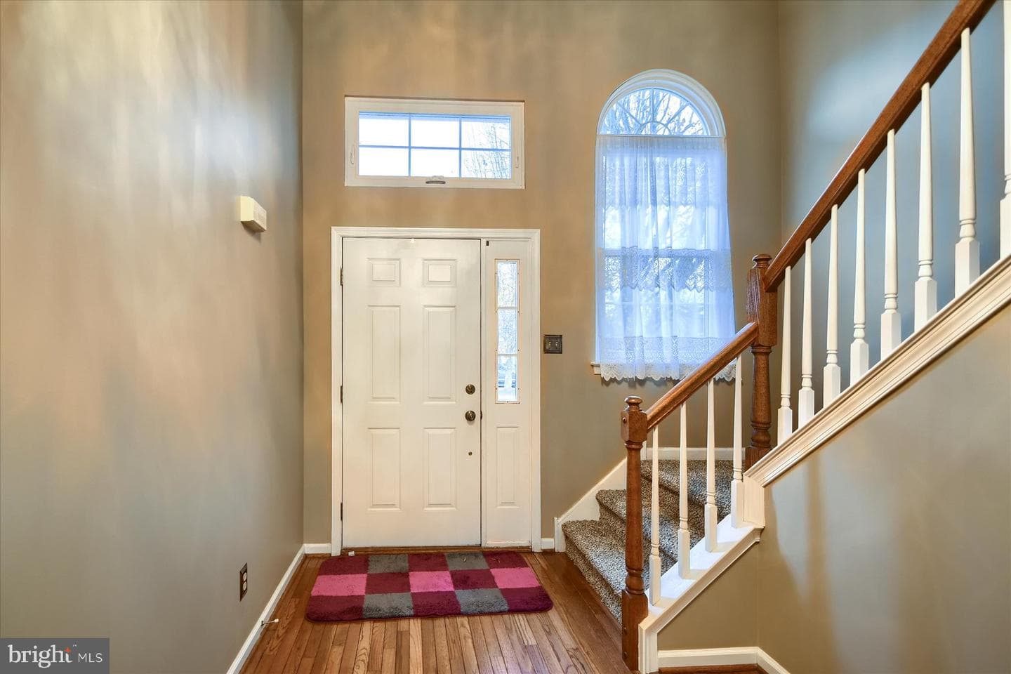 557 Broxton Court photo 5