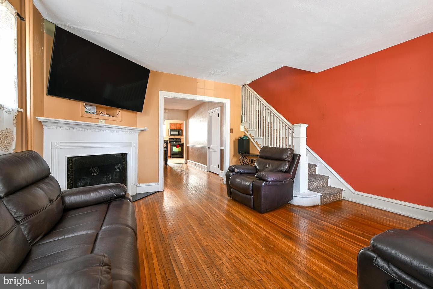 812 N Evans Street photo 2