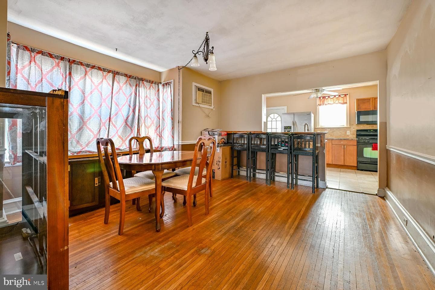 812 N Evans Street photo 4