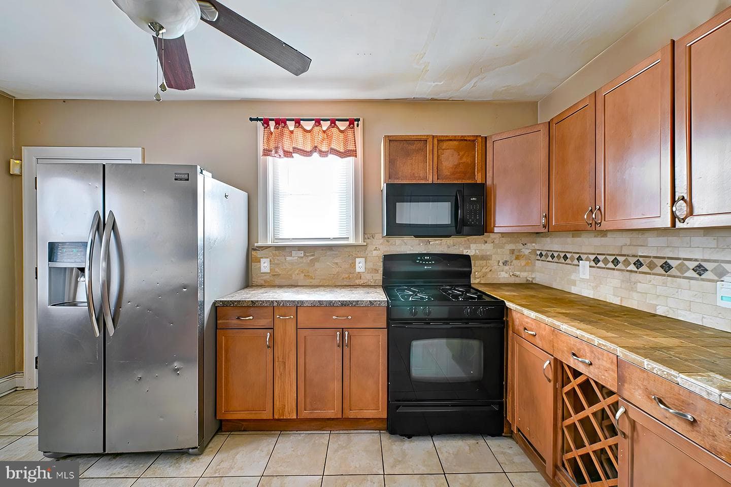 812 N Evans Street photo 7