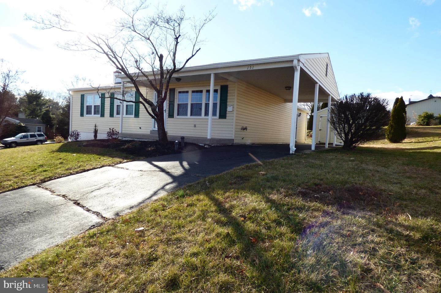 151 Washington Street photo 1