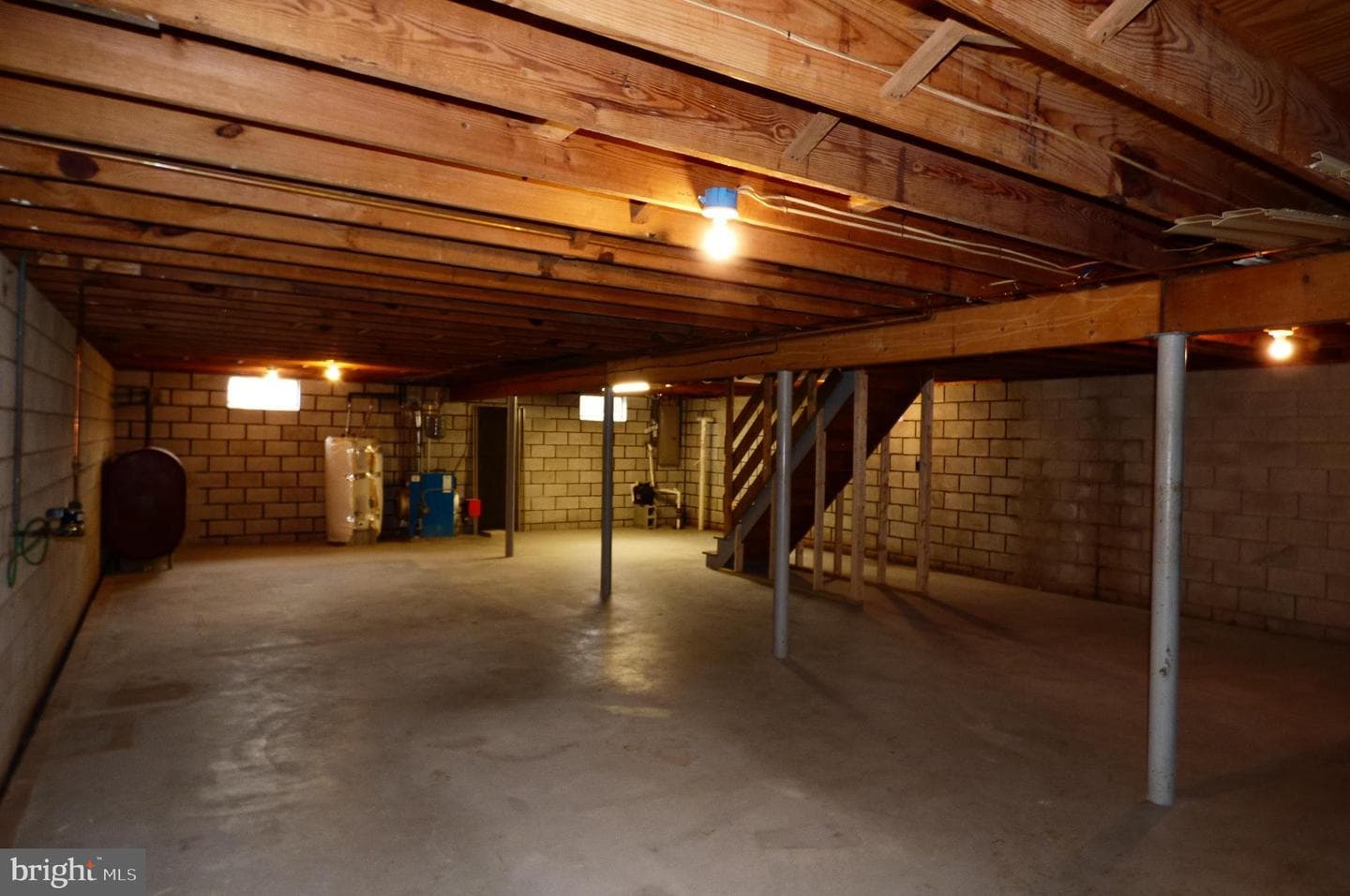 151 Washington Street photo 20