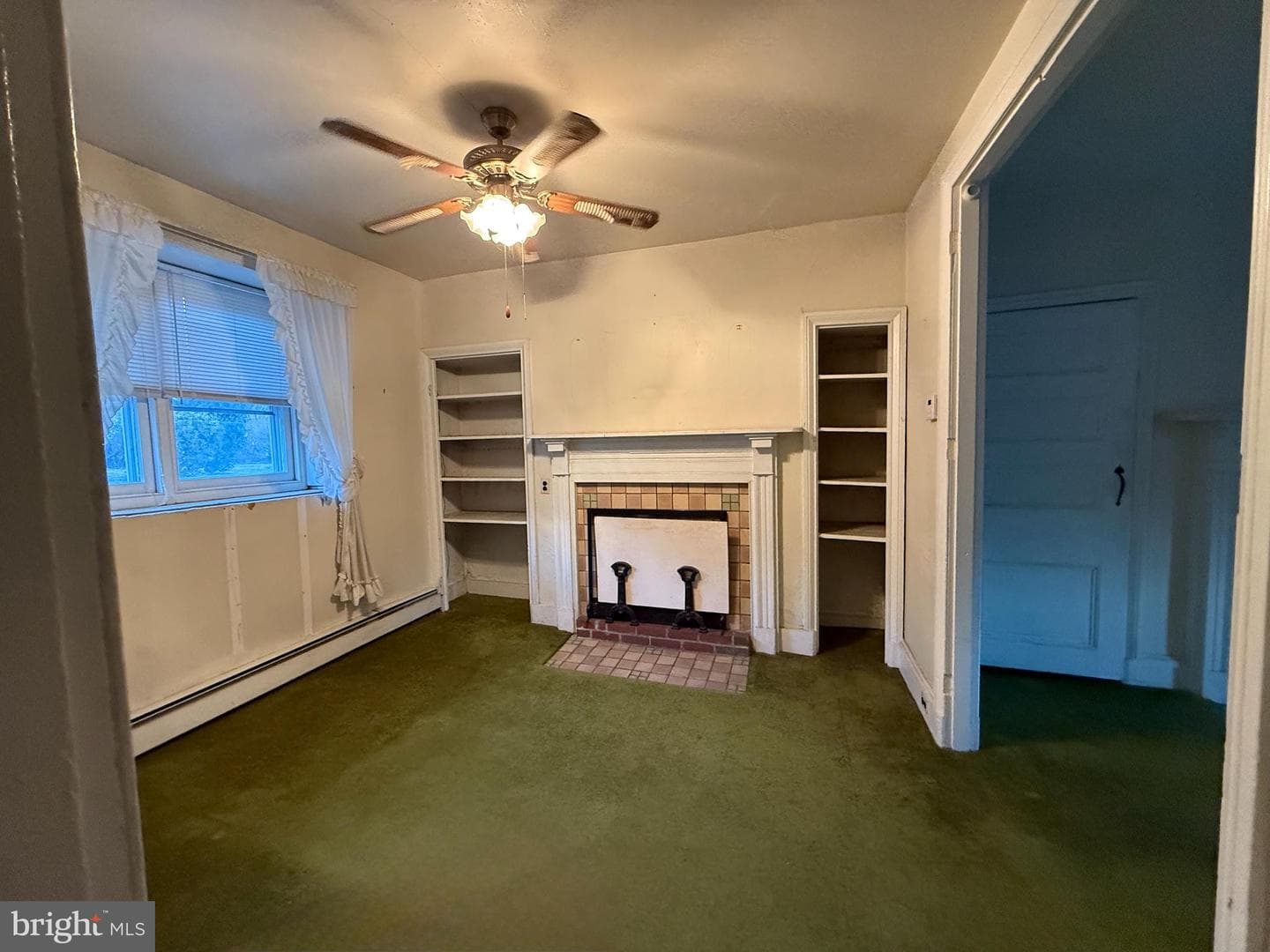 281 E Matsonford Road photo 14