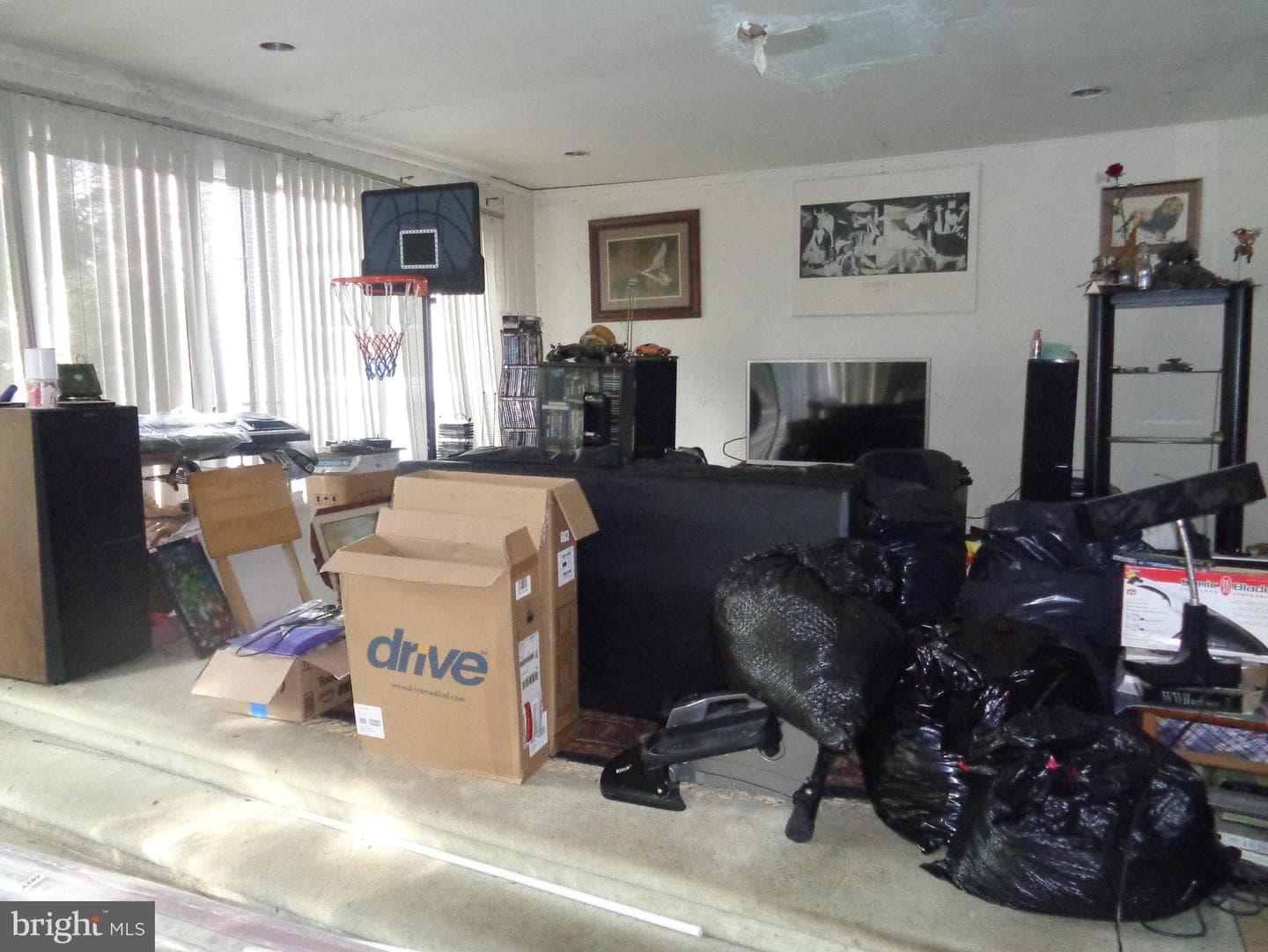 1480 Noble Road photo 6