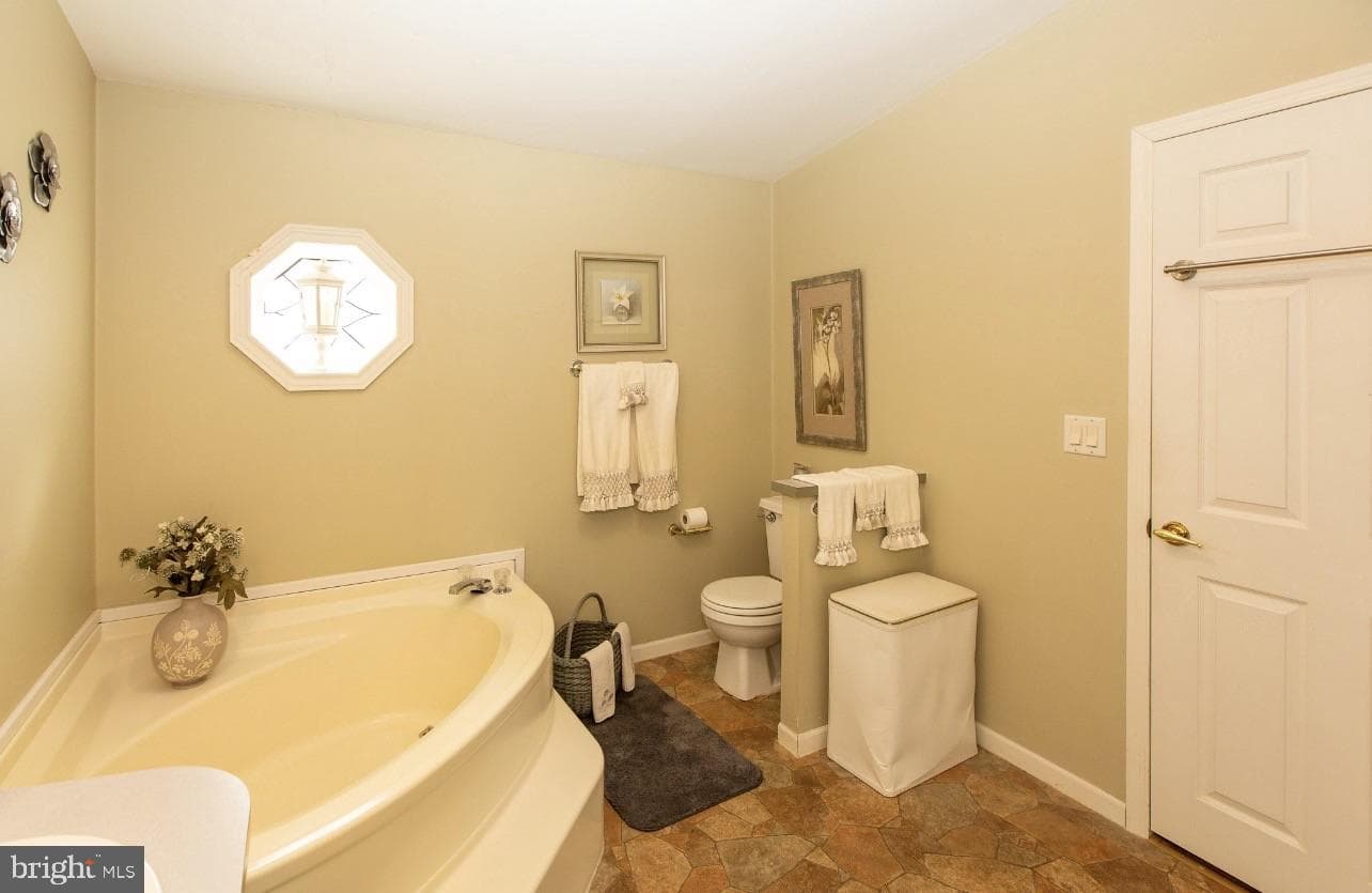 303 Carver Lane photo 20