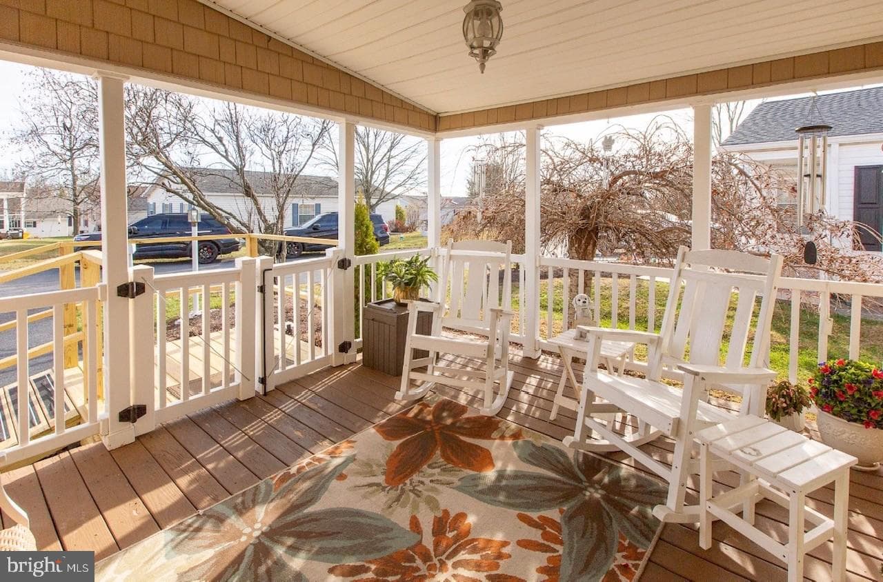 303 Carver Lane photo 25