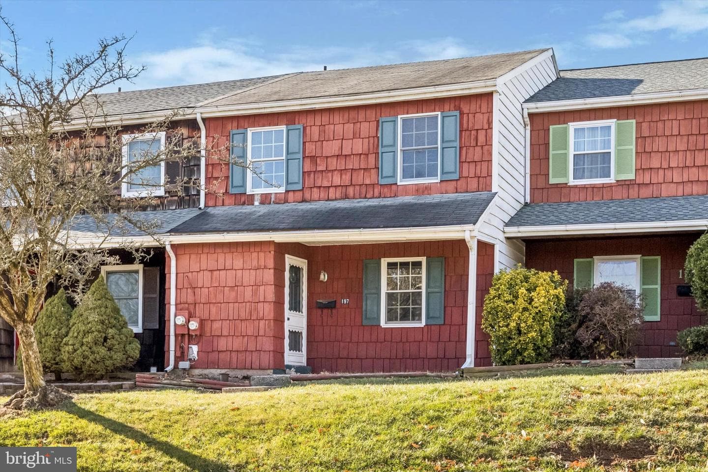 197 Lexington Road photo 1