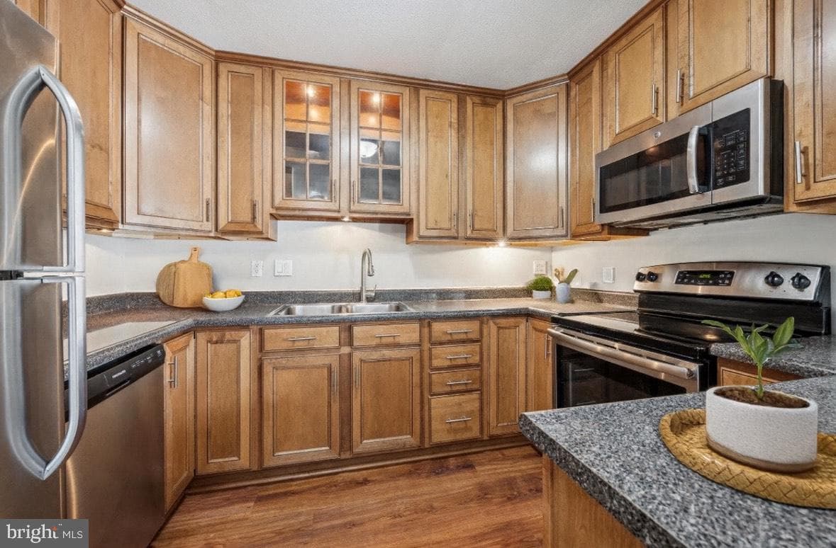 197 Lexington Road photo 10