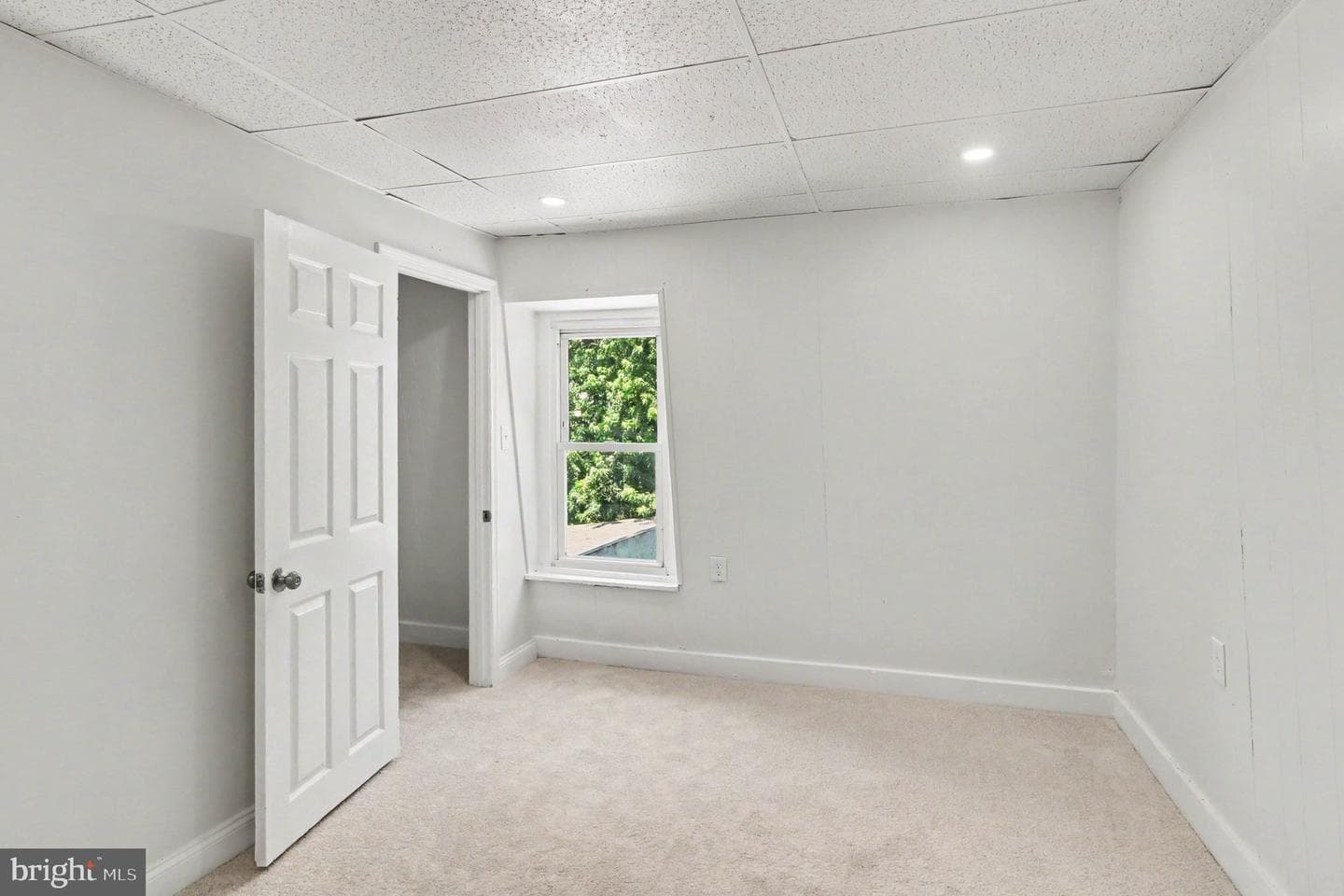 443 Walnut Street photo 22