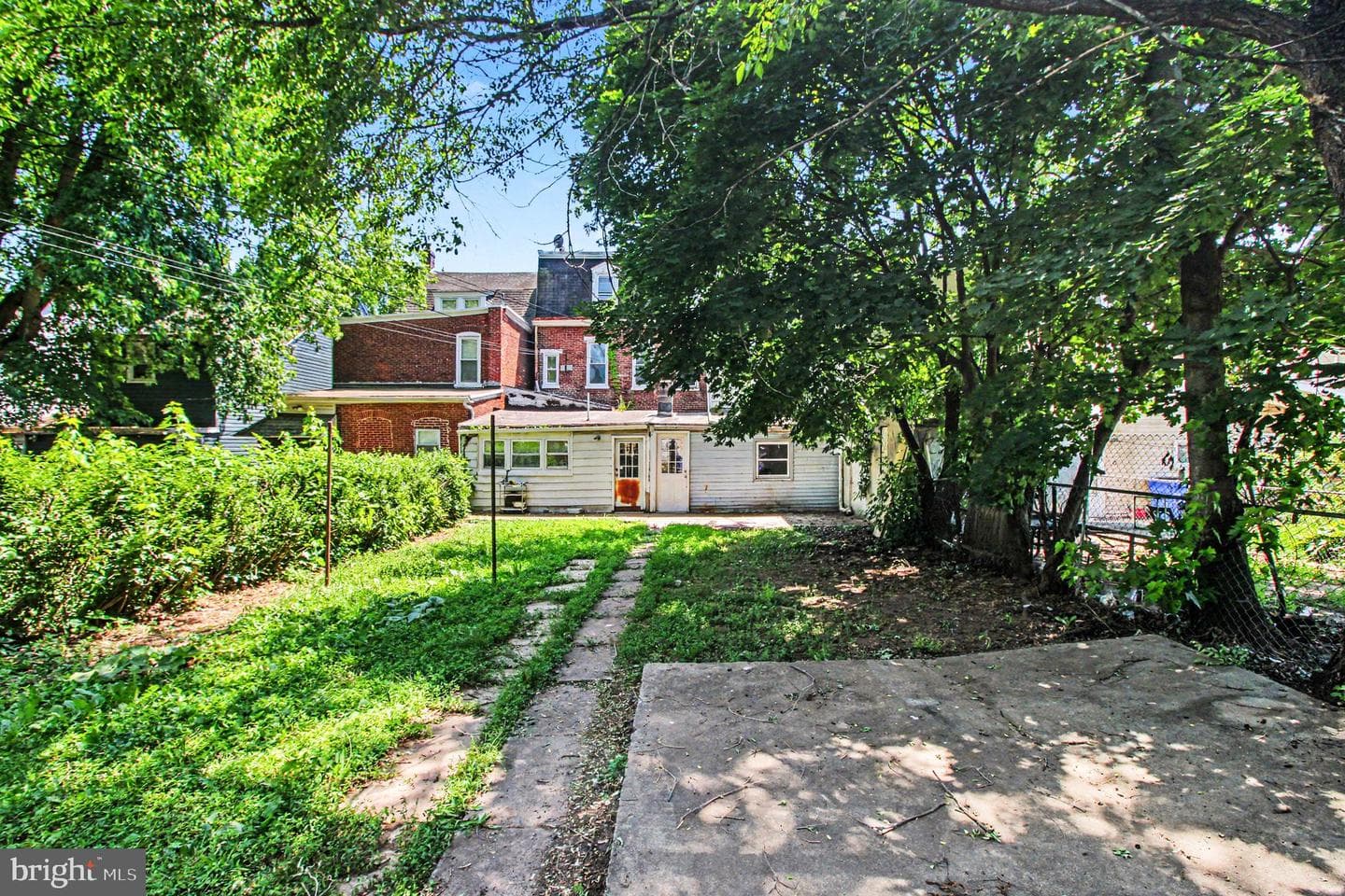443 Walnut Street photo 28