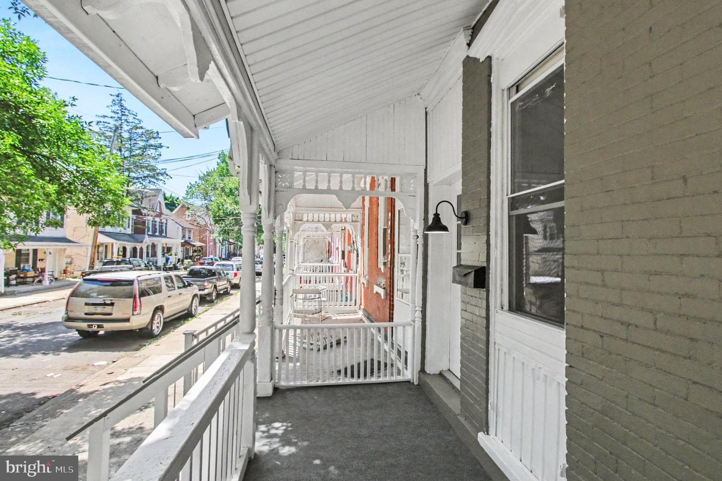 443 Walnut Street photo 4