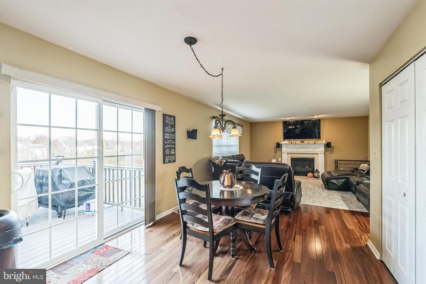 900 Ruby Circle photo 6