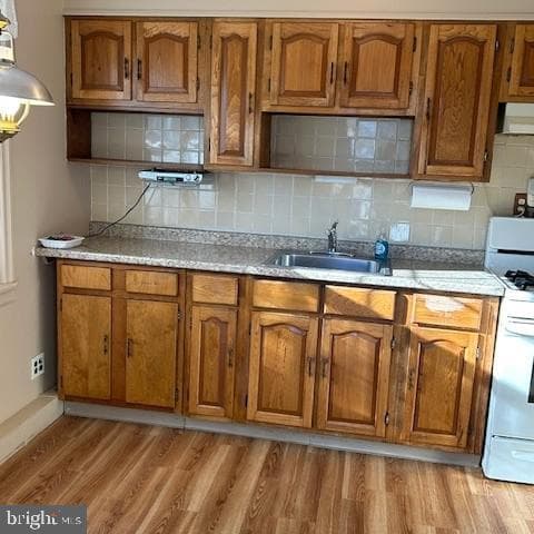 112 Burnside Avenue photo 7