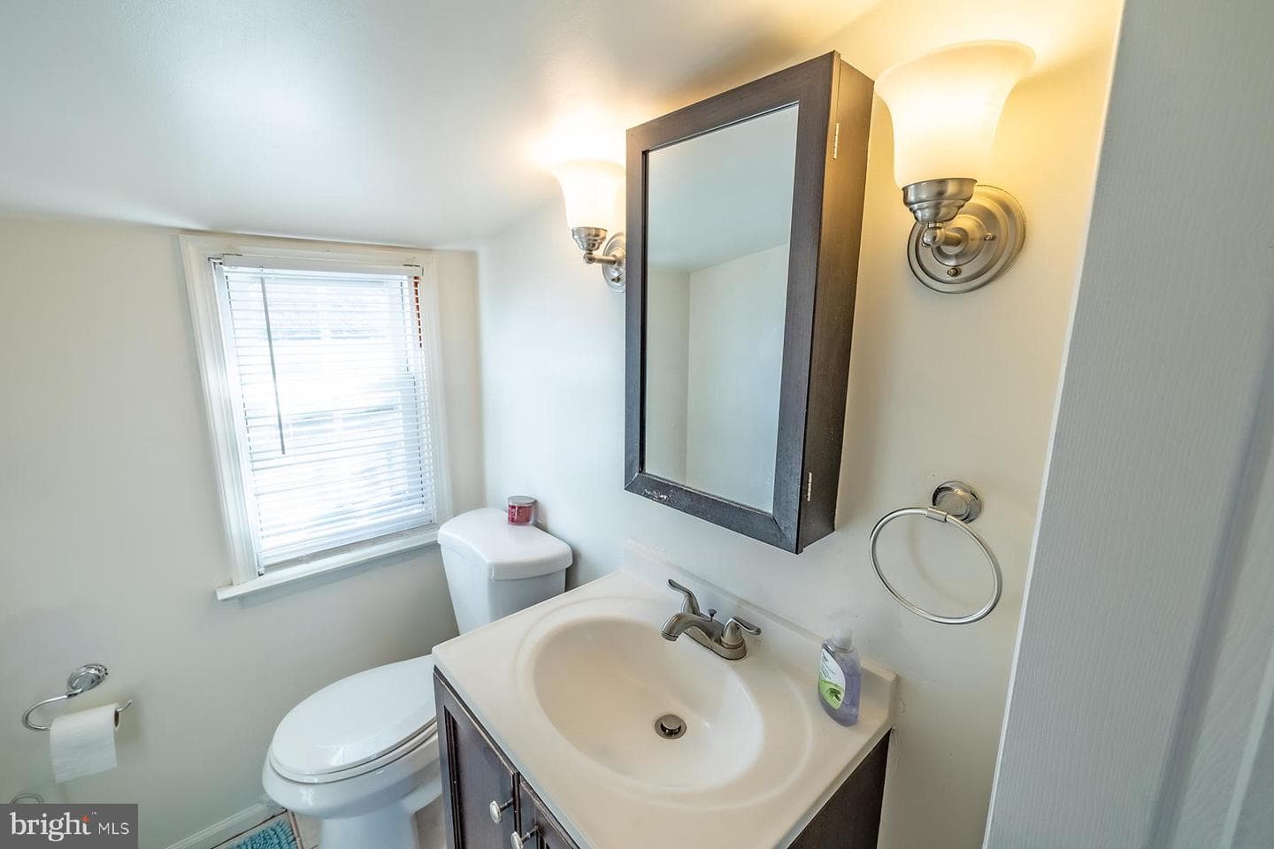 2803 Broadway Avenue photo 20