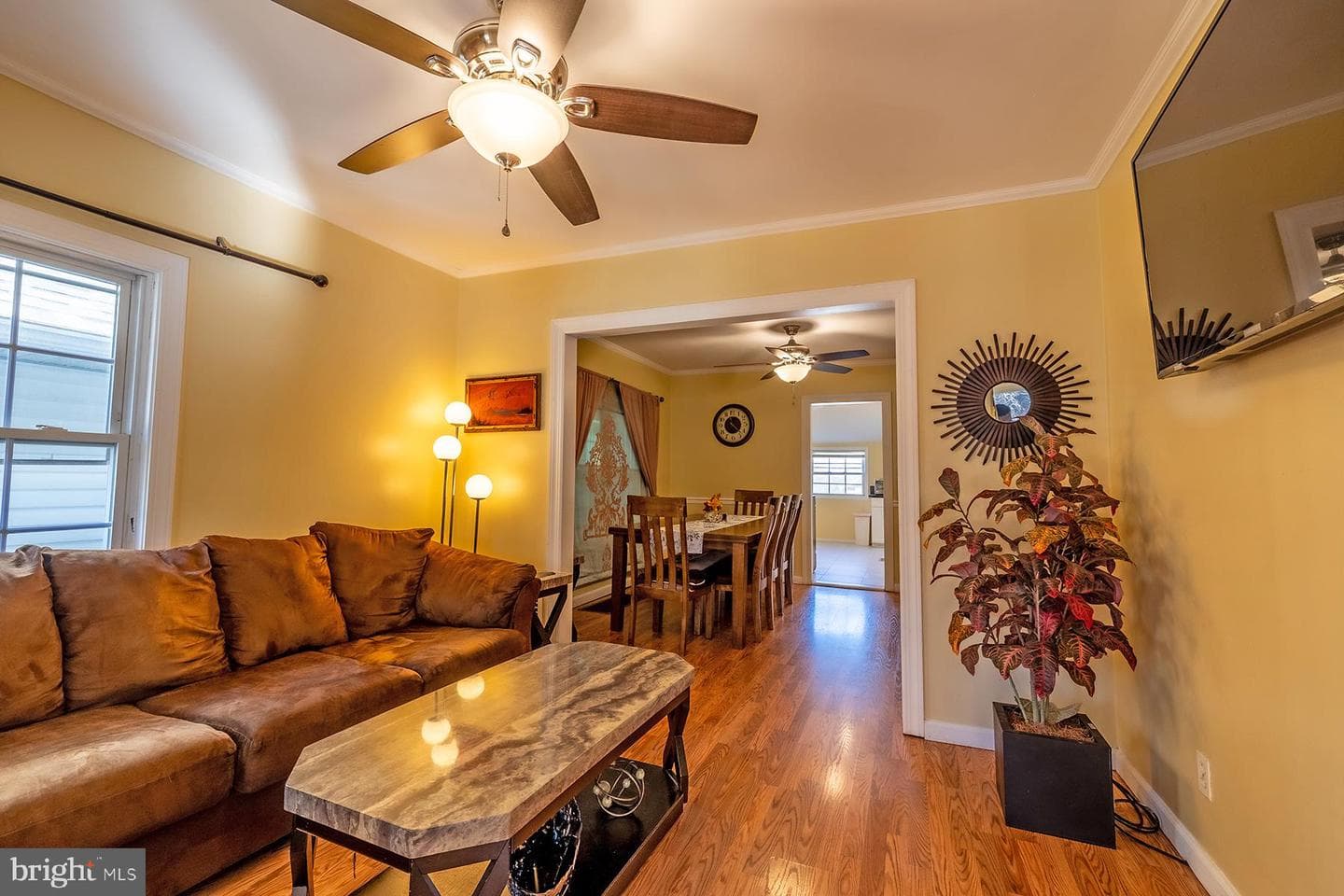 2803 Broadway Avenue photo 8