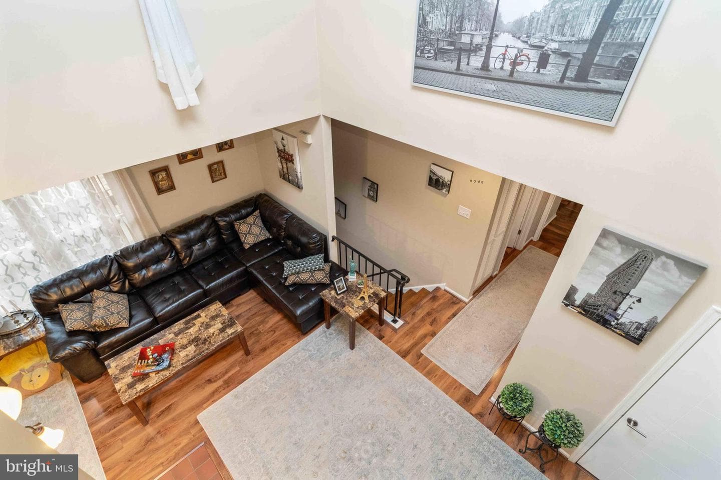 46 Woodbine Court photo 7
