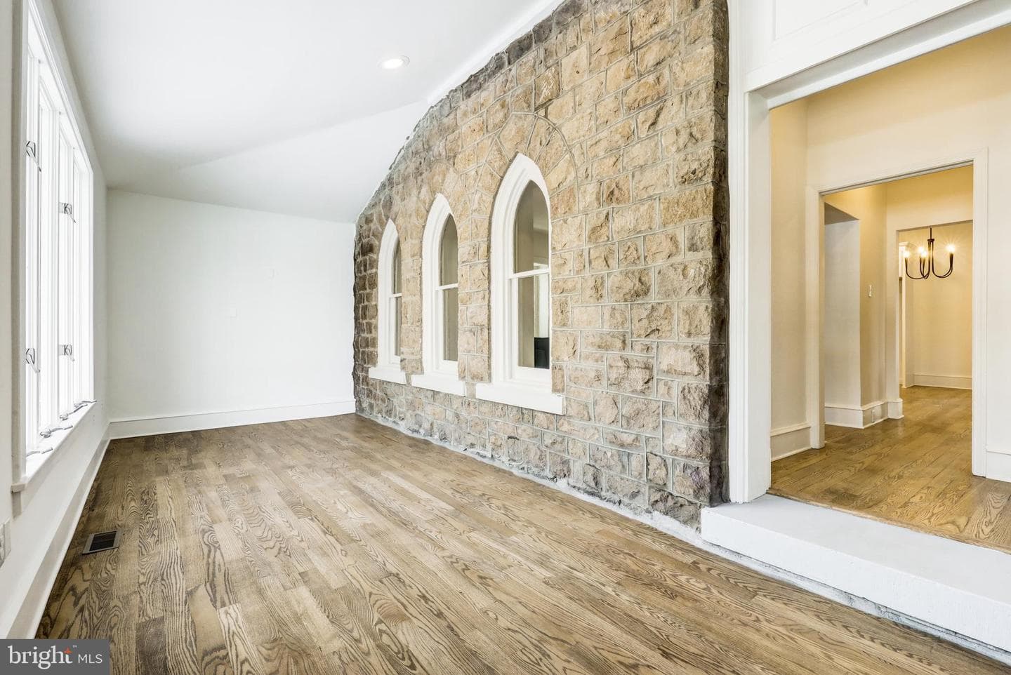 408 Highland Avenue photo 3