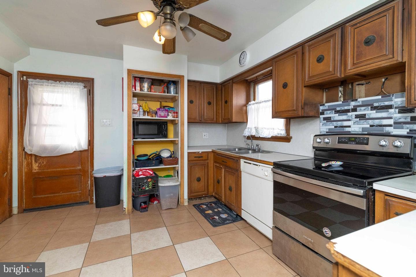 41 Centre Avenue photo 9