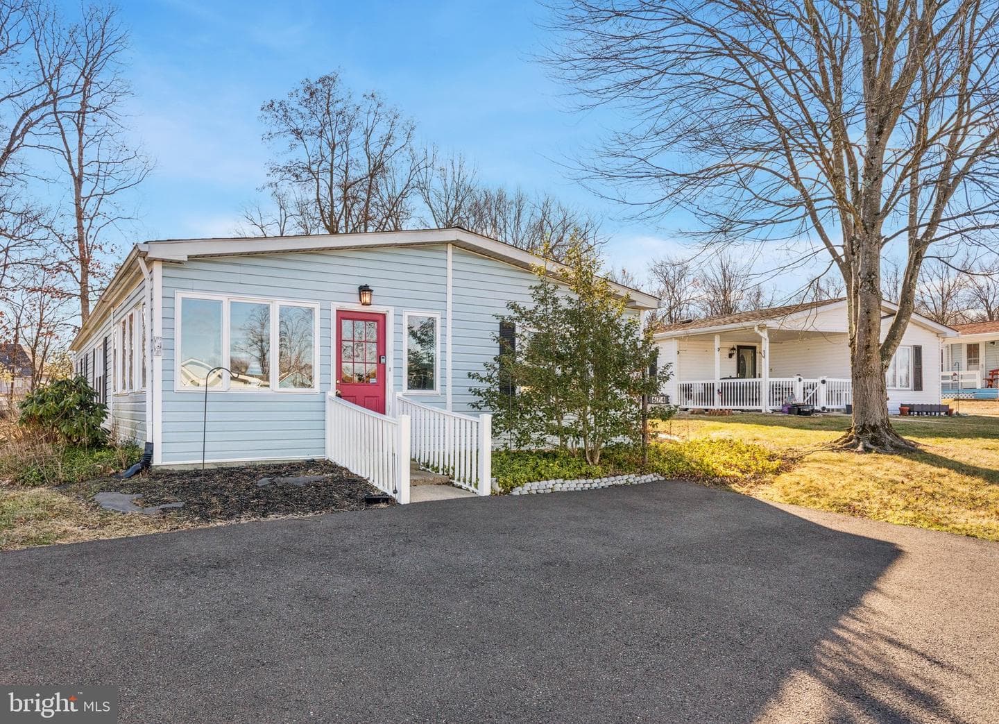 674 Boxwood Terrace photo 3