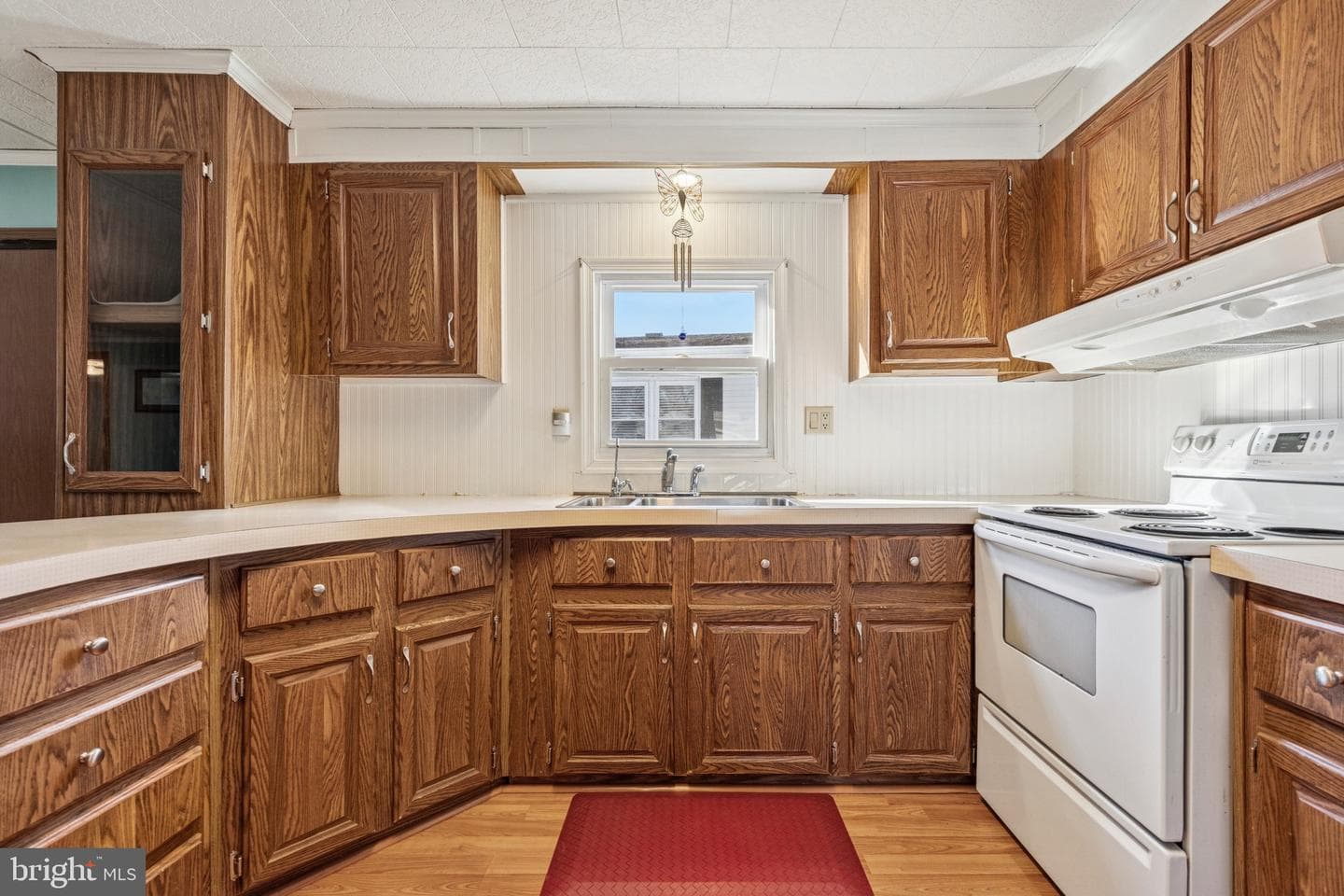 674 Boxwood Terrace photo 7
