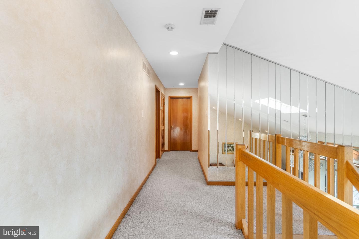509 Long Lane photo 27