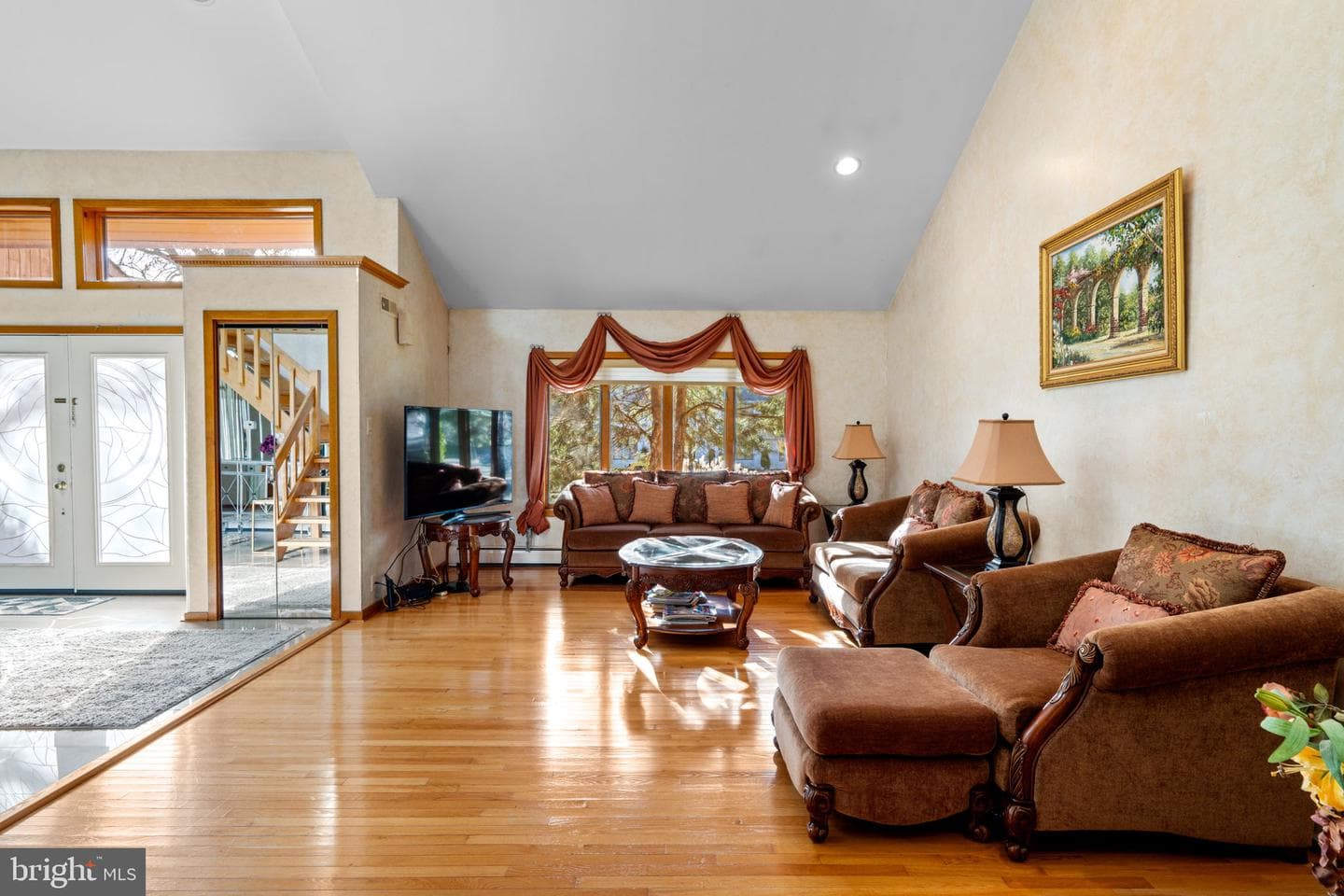 509 Long Lane photo 9