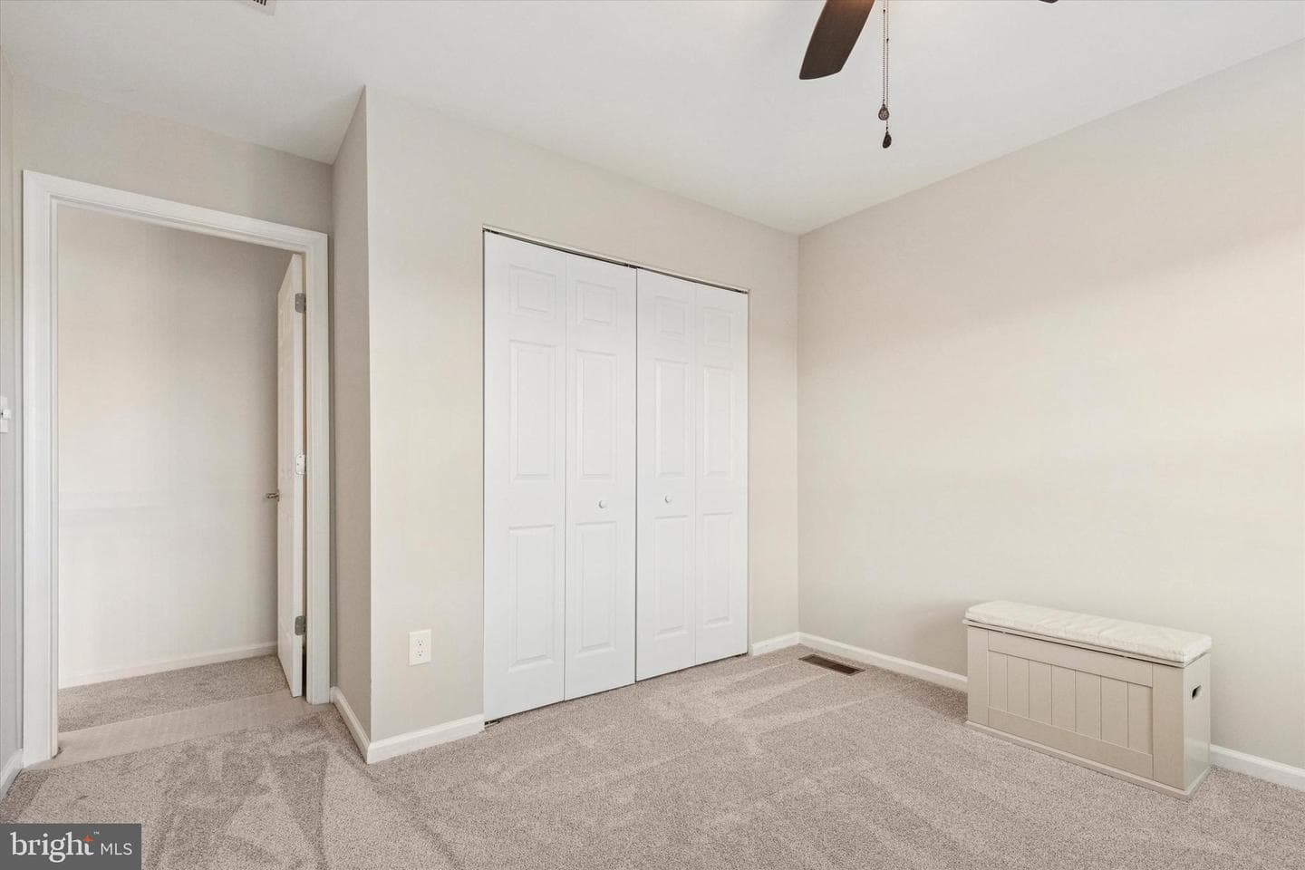 1070 Rosemont Terrace photo 20