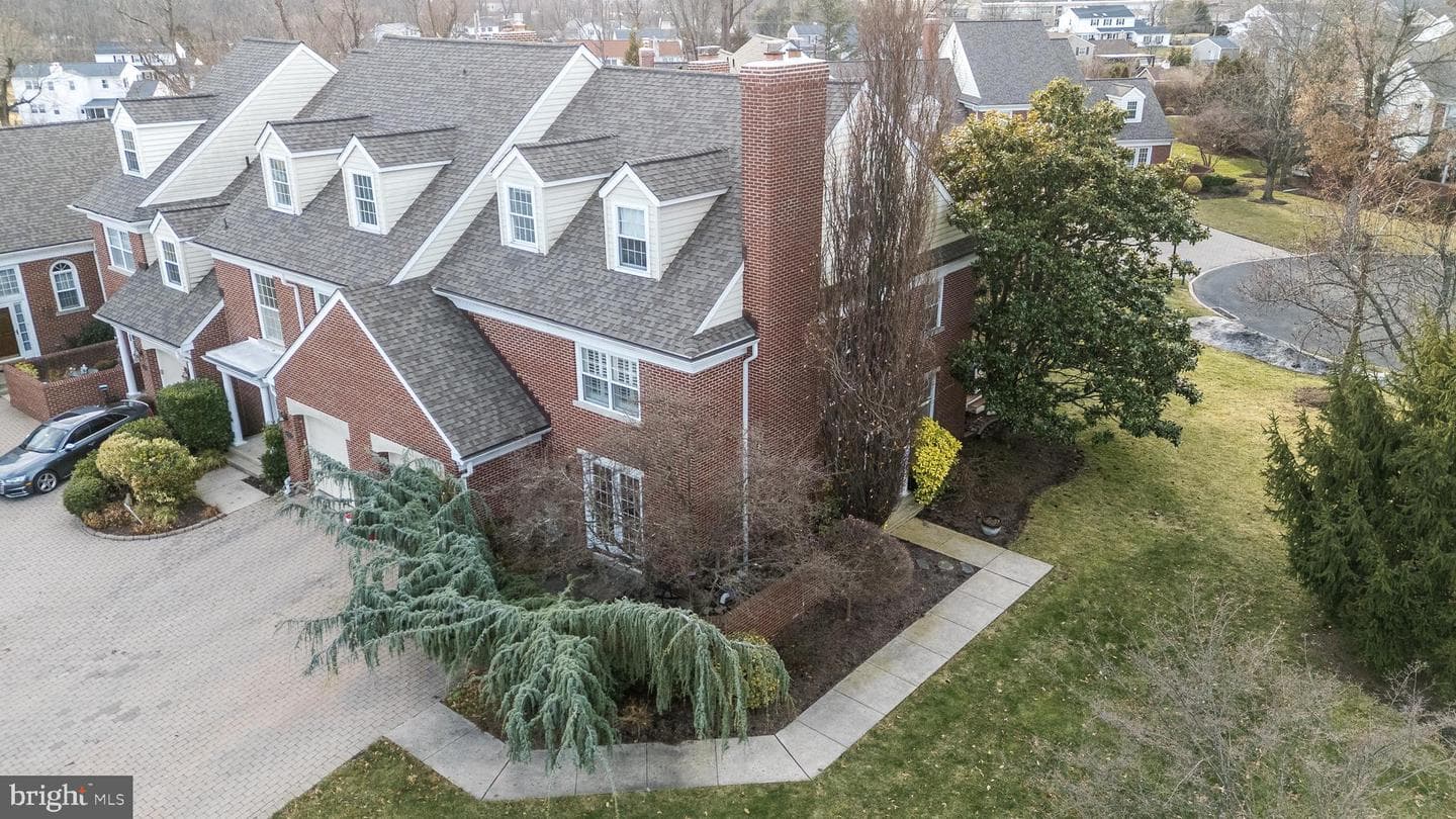 200 Westminster Place photo 52