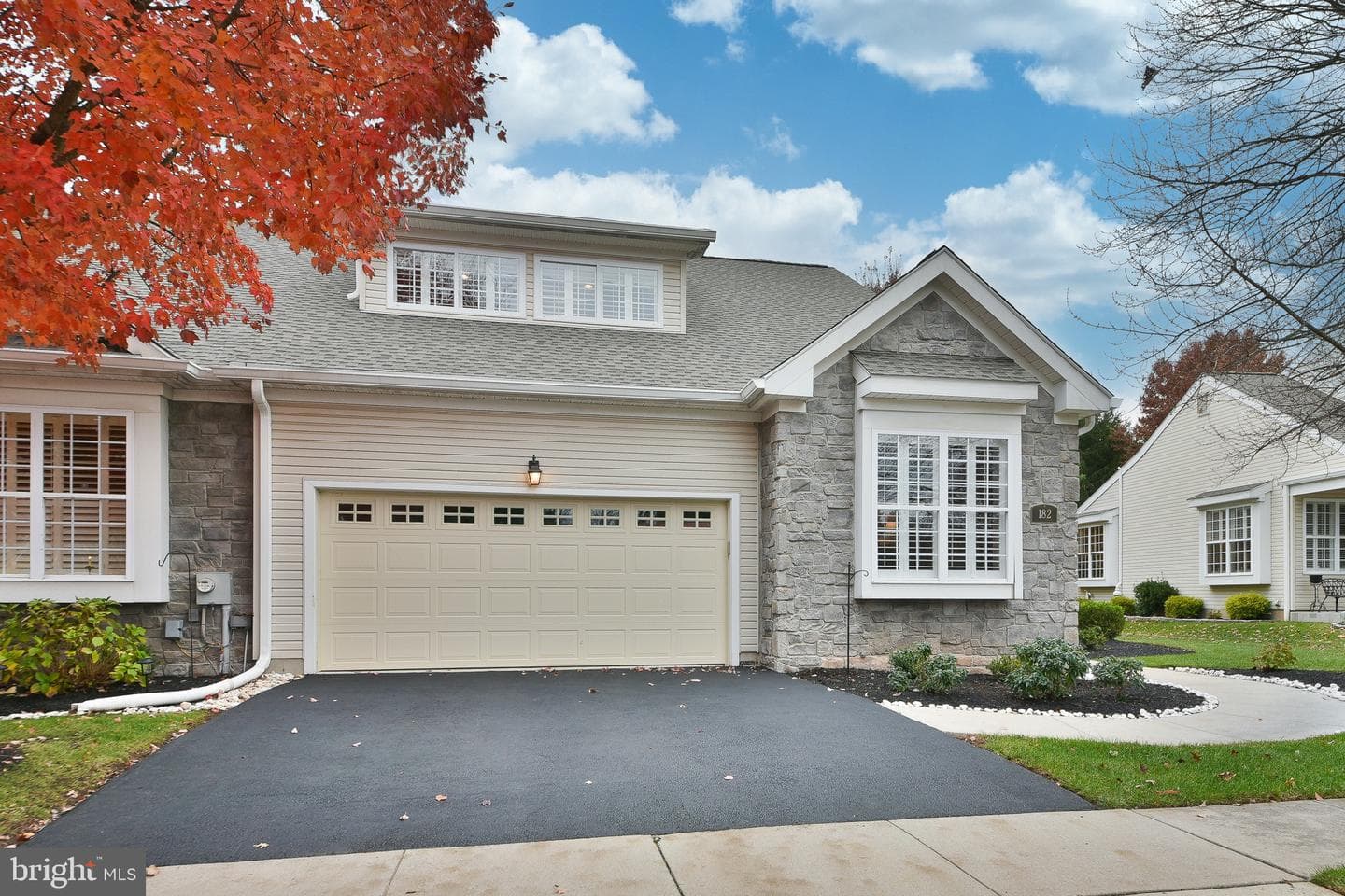 182 Lattice Lane photo 2