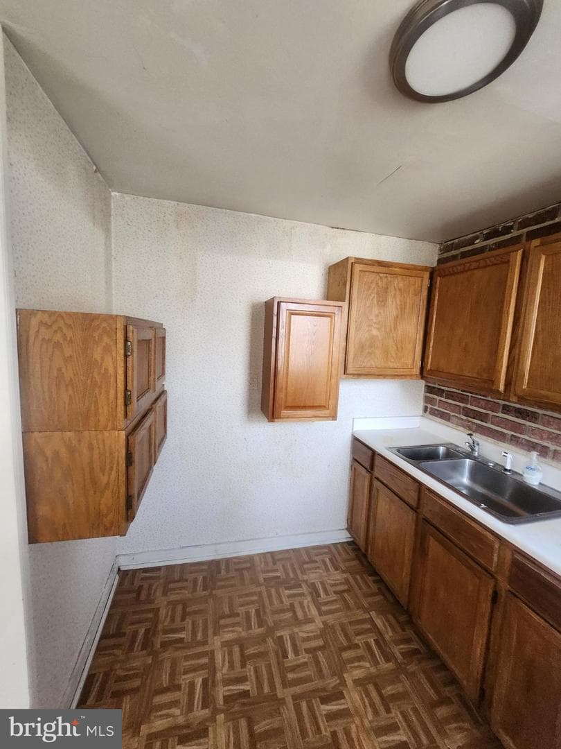 336 Elm Avenue photo 12