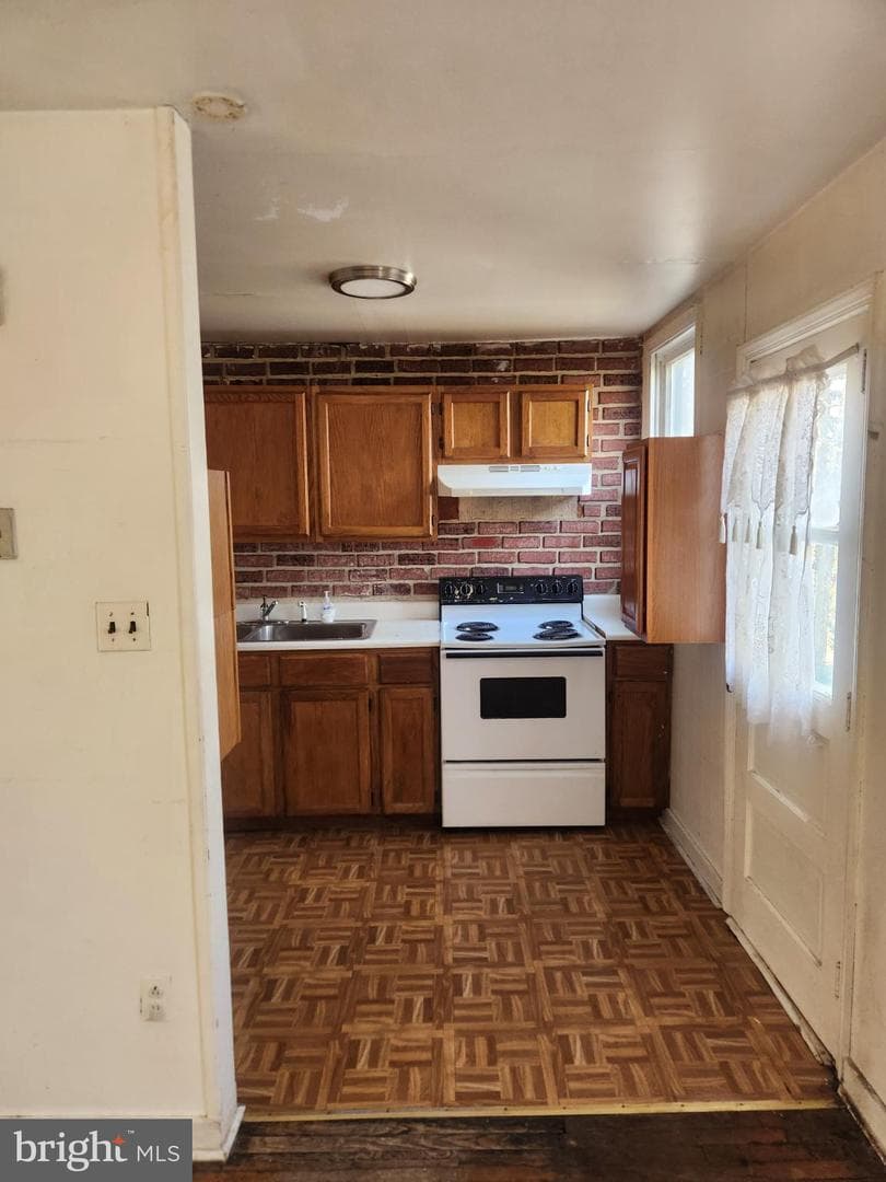 336 Elm Avenue photo 13