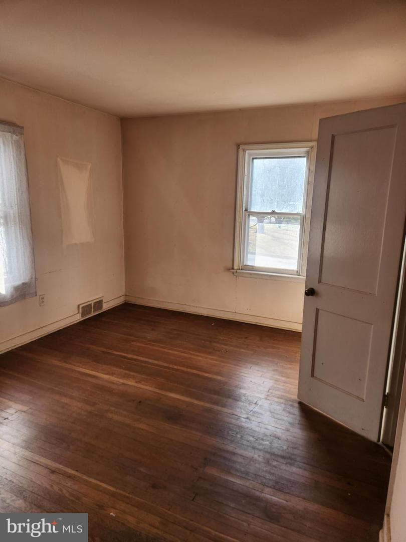 336 Elm Avenue photo 34