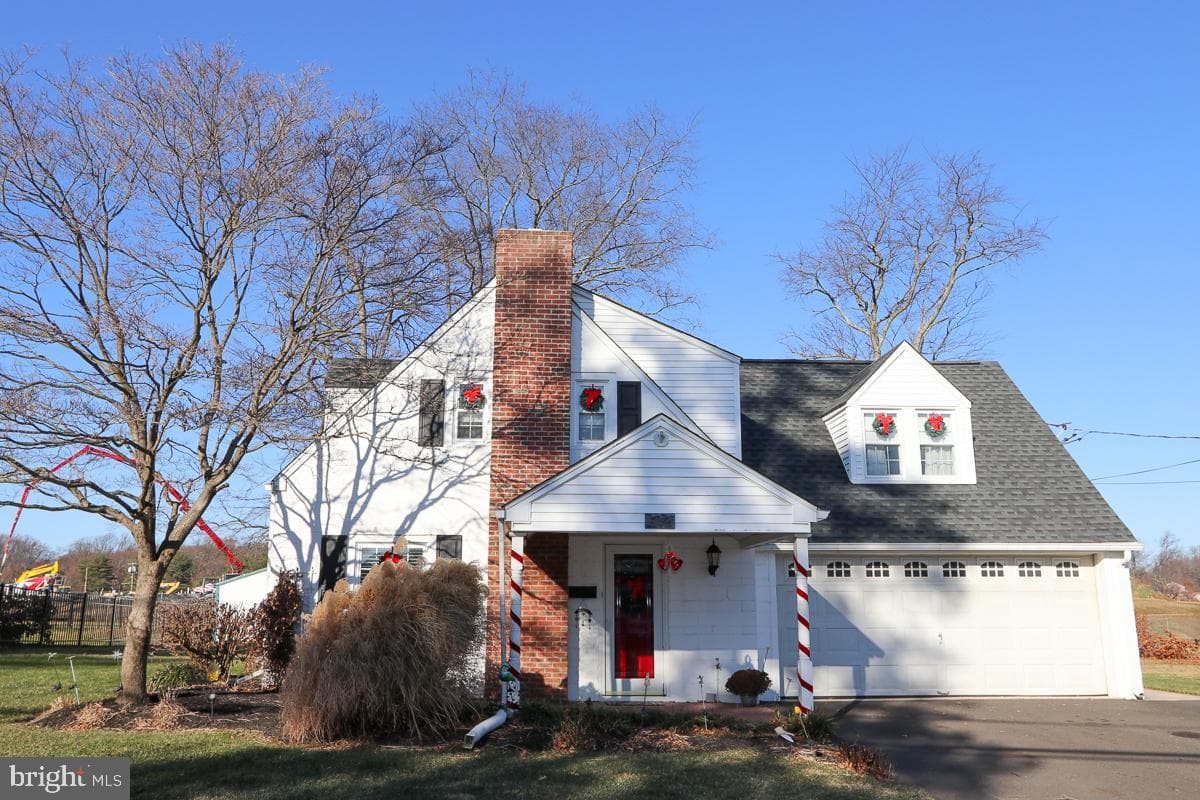 642 Kirkwood Street photo 2