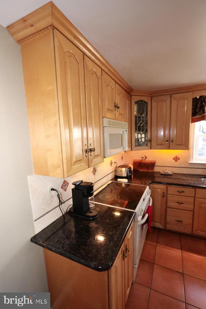 642 Kirkwood Street photo 21