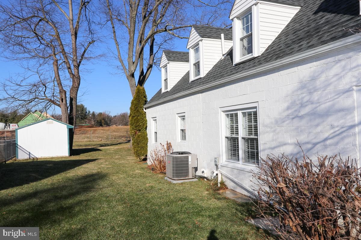 642 Kirkwood Street photo 26