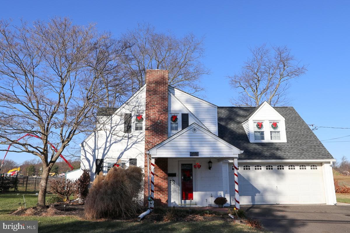 642 Kirkwood Street photo 4