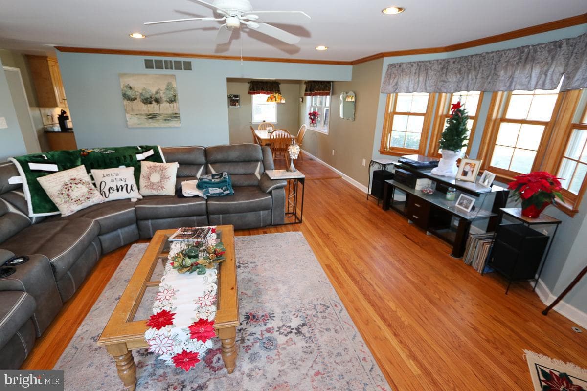 642 Kirkwood Street photo 46