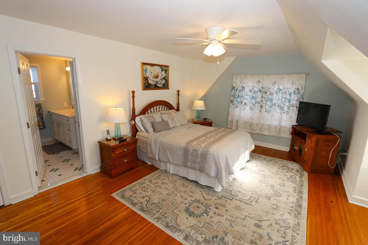 642 Kirkwood Street photo 57