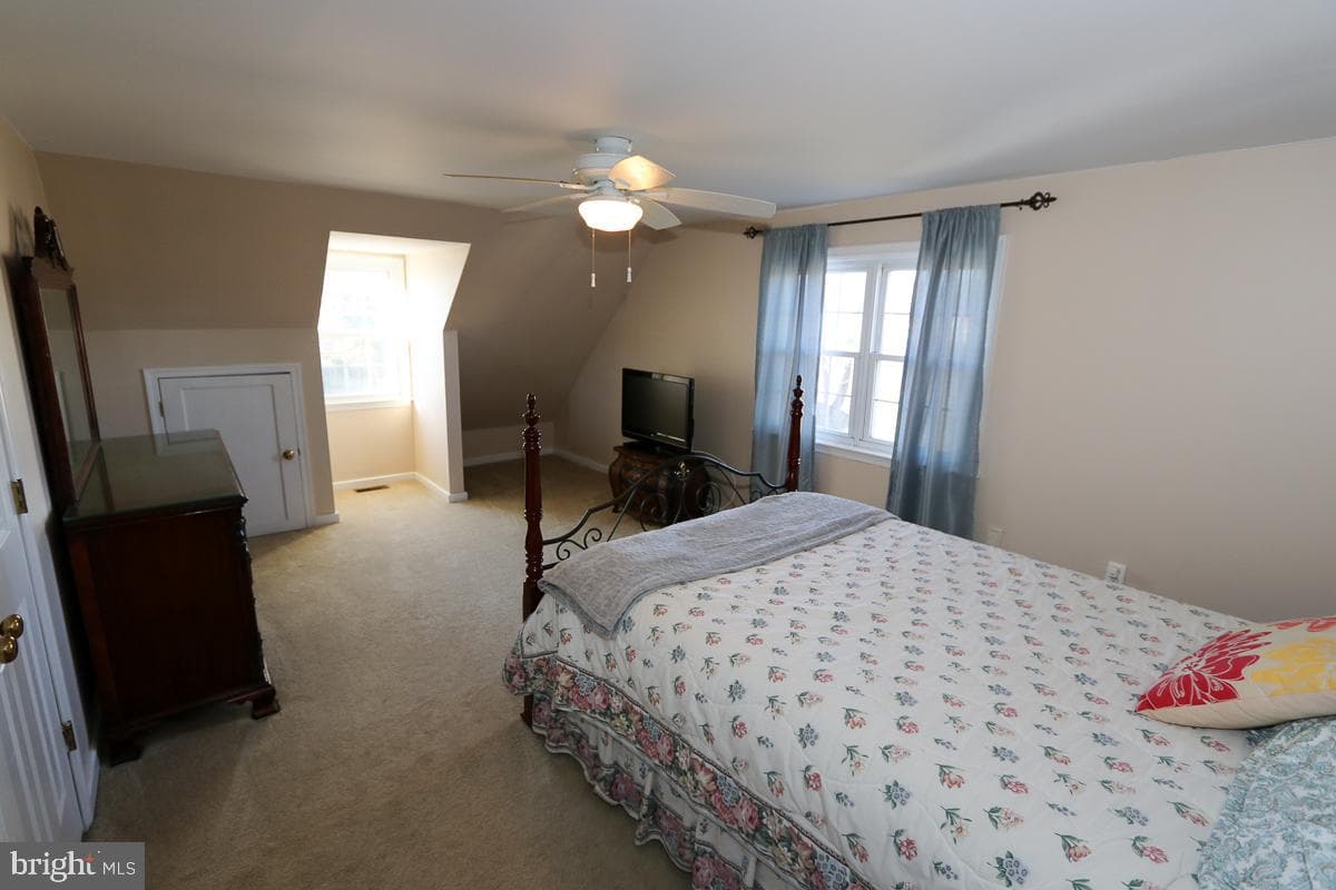 642 Kirkwood Street photo 62