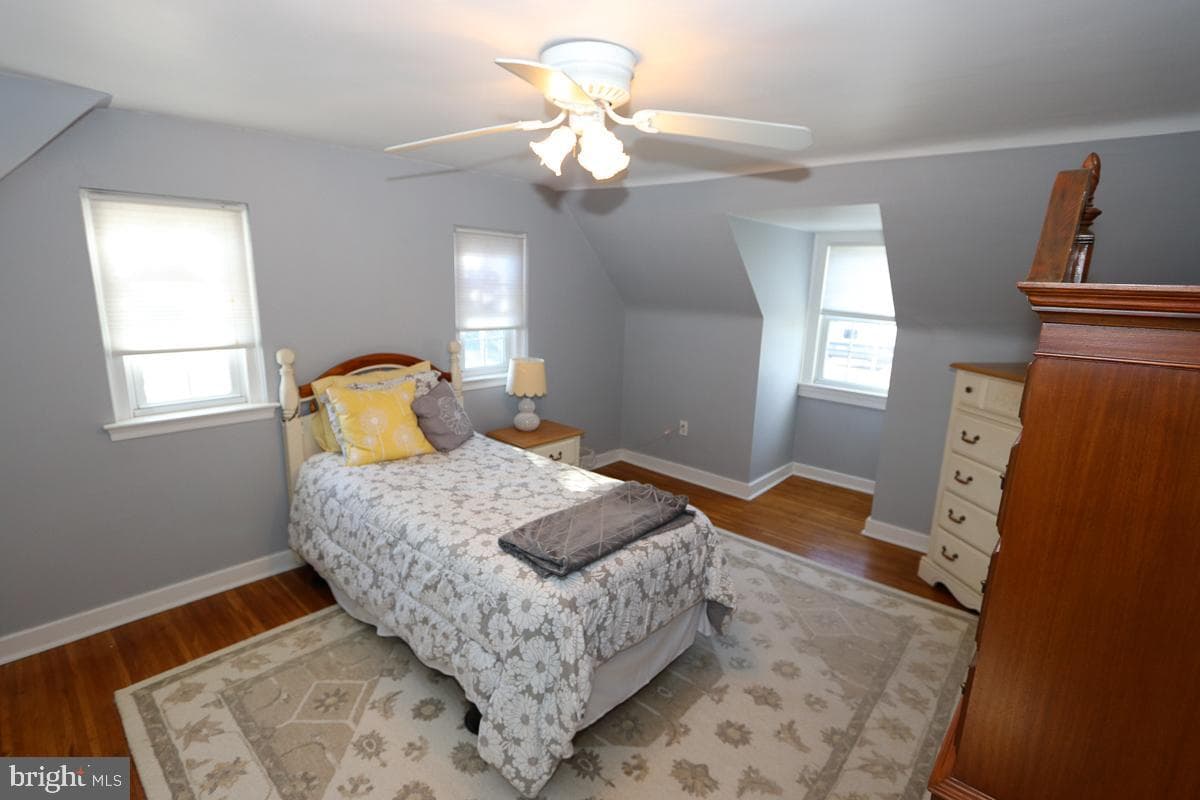 642 Kirkwood Street photo 71