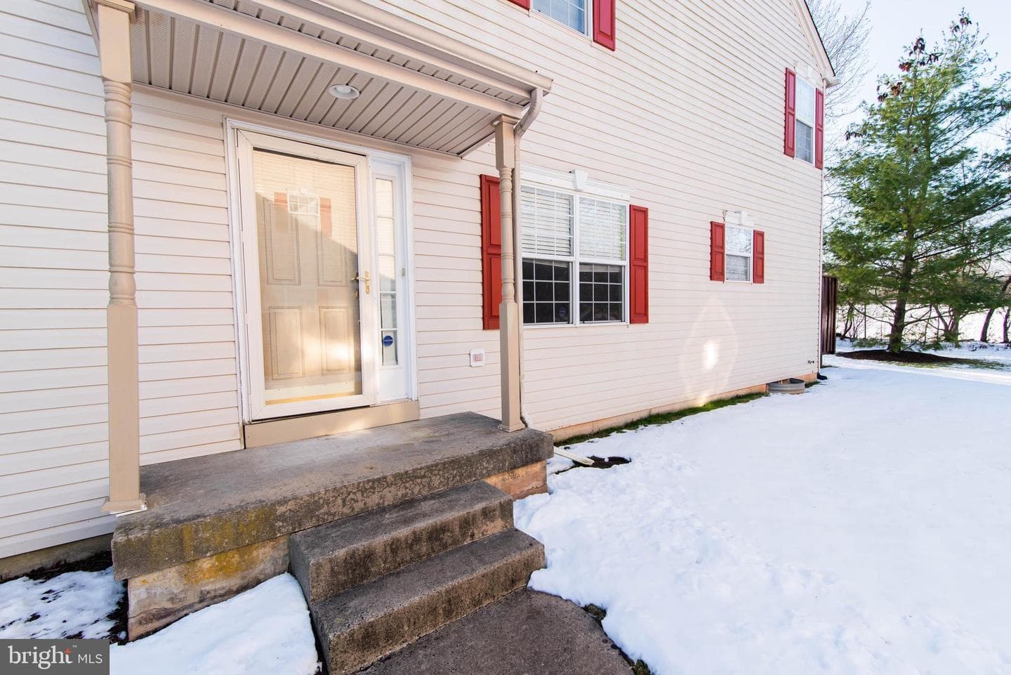 369 Wheatfield Circle photo 8