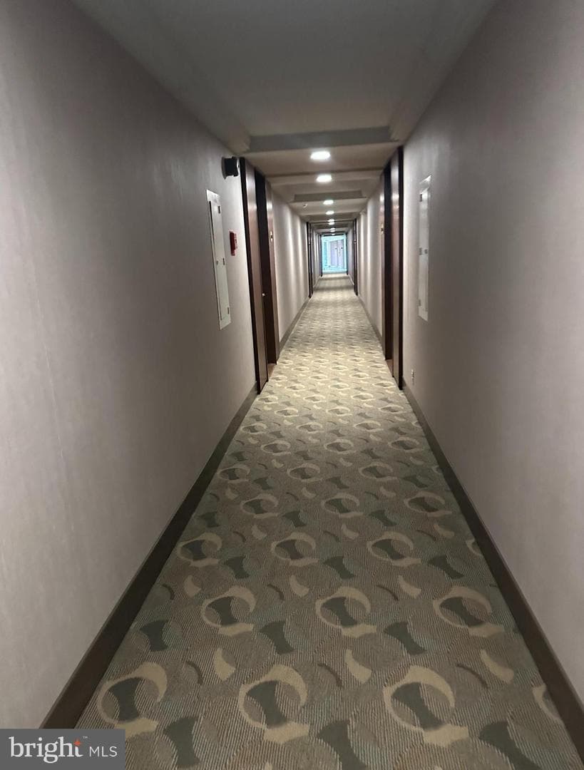 1001 City #E-914 photo 6